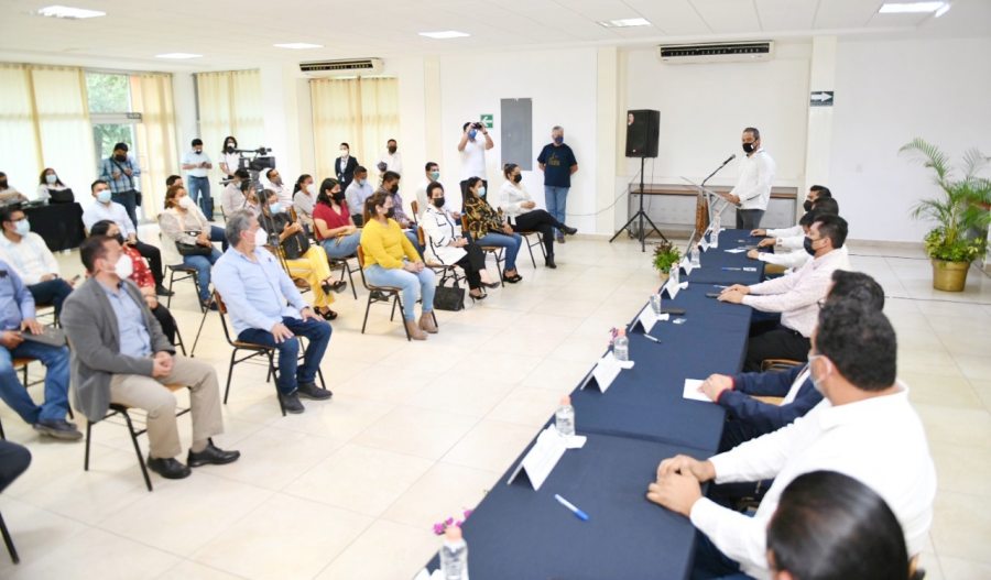 Suscribe UNACH convenio de colaboración con siete municipios