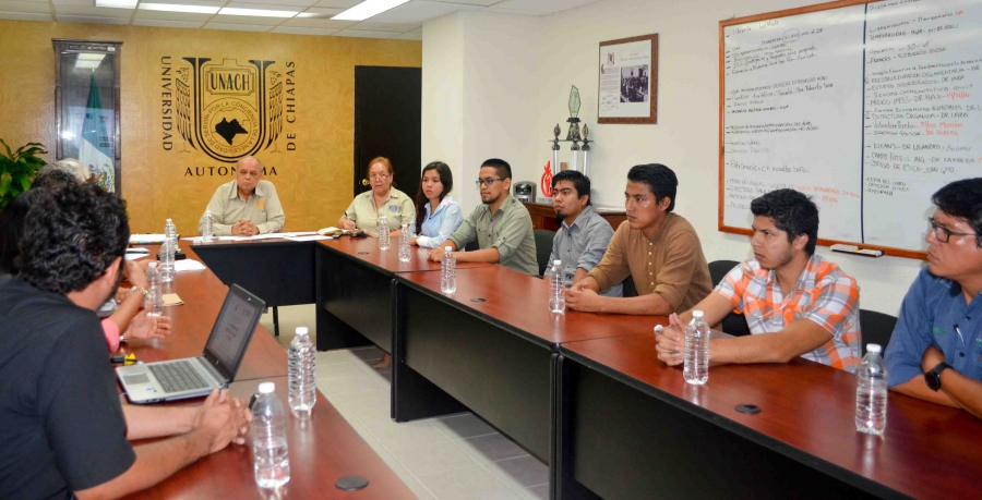 Alumnos de la UNACH son finalistas en Concurso Nacional organizado por el INFONAVIT