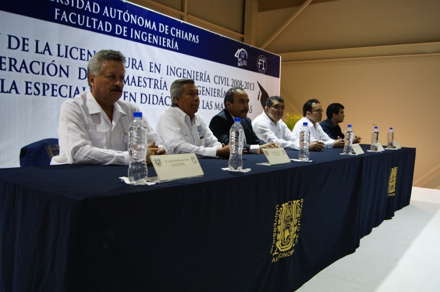 Forma UNACH a profesionales de la Ingeniería y las Matemáticas con programas de calidad y reconocimiento nacional