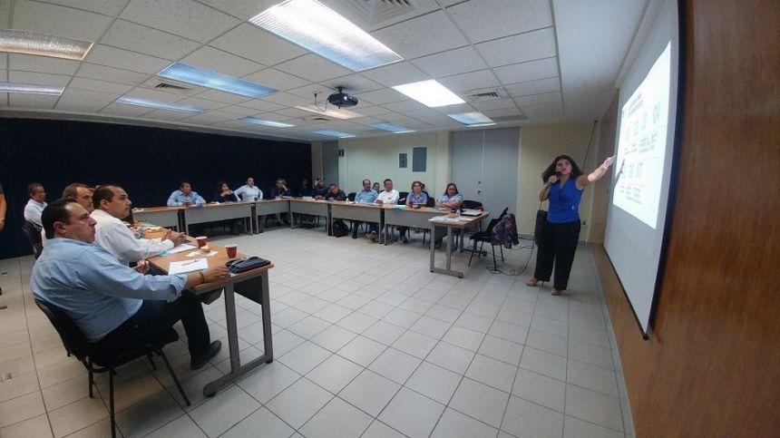 Realiza UNACH Encuentro Académico con la Universidad Oberta de Catalunya