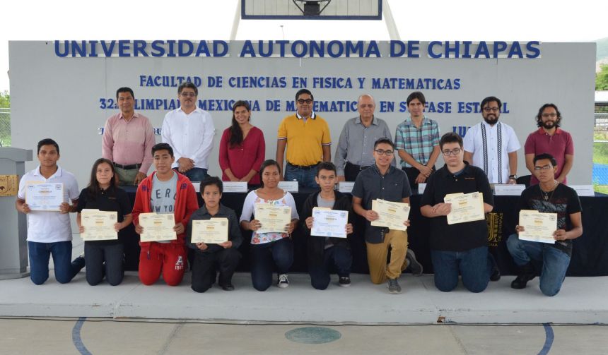 Premian en la UNACH a ganadores de la 32ª Olimpiada  Mexicana de Matemáticas en su fase estatal