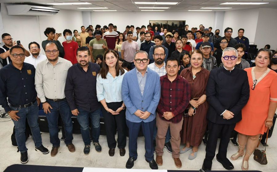 Impulsa UNACH alianza tecnol&oacute;gica internacional