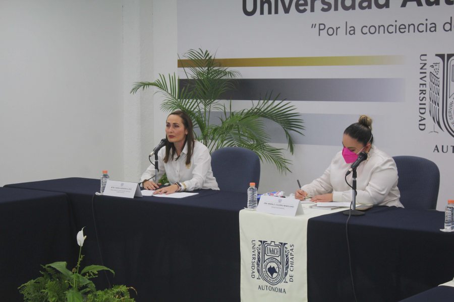 Superan los 12 mil alumnos la matrícula de la Facultad de Lenguas Tuxtla de la UNACH en 2021