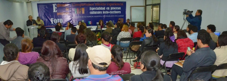 Realiza Facultad de Humanidades de la UNACH Primer Encuentro de Egresados de Posgrados