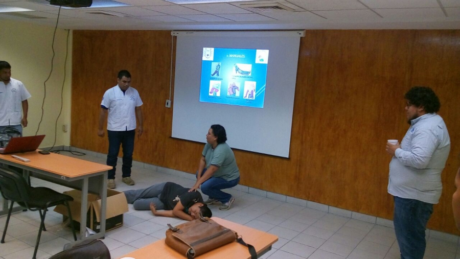 Capacita UNACH a personal del Centro Regional de Alta Especialidad de Chiapas