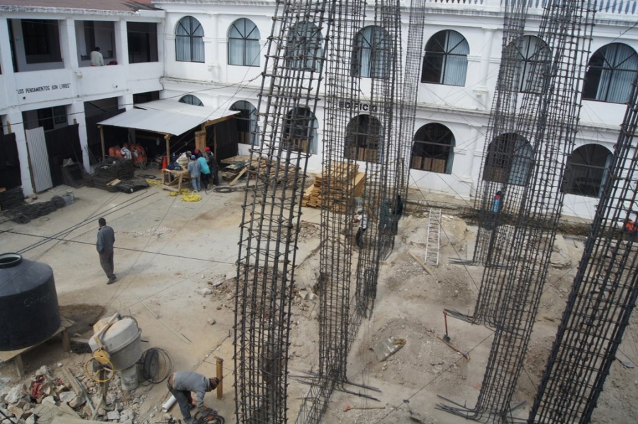 En marcha construcción de más y mejores espacios educativos en Campus de San Cristóbal de las Casas y Comitán de la UNACH