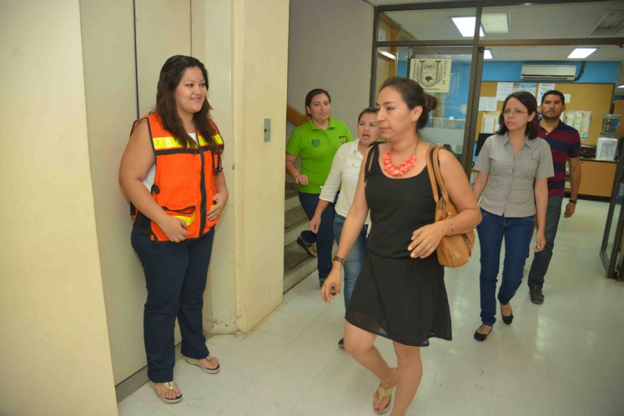 Participan más de 25 mil personas en el Gran Simulacro Estatal de Protección Civil