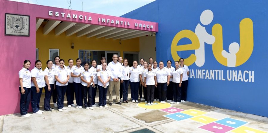 Reconoce UNACH el trabajo que realiza el personal de la Estancia Infantil sede Tapachula