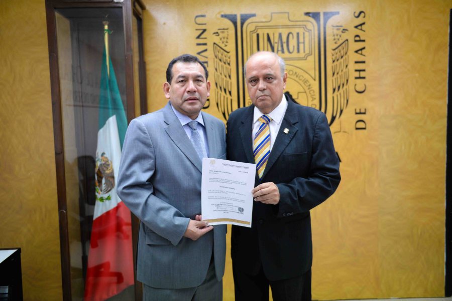 Supervisa el rector de la UNACH, Carlos Eugenio Ruiz Hernández, los avances del Programa Piloto de Educación a Distancia