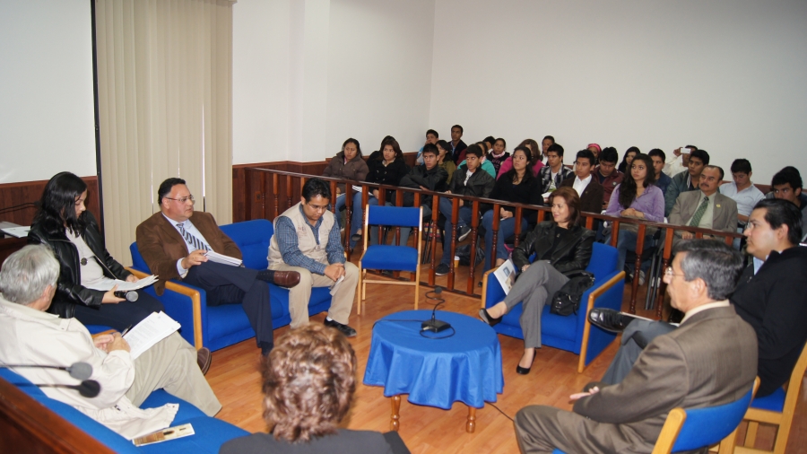   Autoridades, investigadores,  académicos y  universitarios  Comparten conocimientos a  través de la Videoconferencia “Aprendiendo de los Pueblos Mágicos”