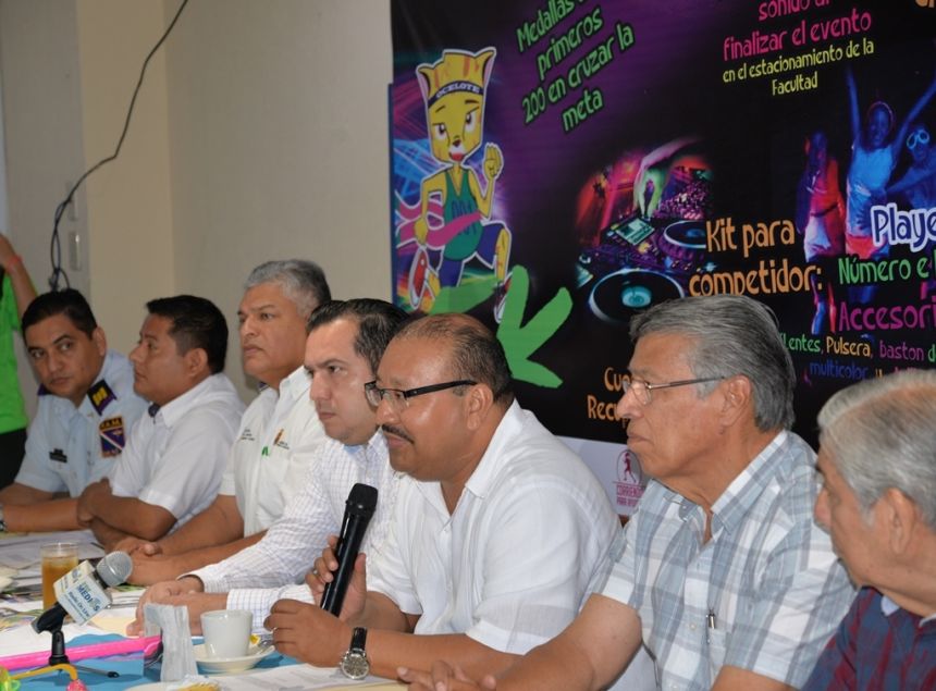 En el Campus IV Invita UNACH a la 5ta. Carrera Atlética Universitaria Nocturna Neón 5K