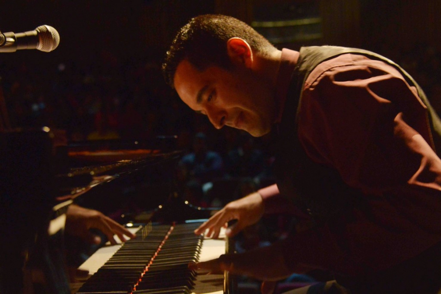 Un éxito la presentación del pianista Arturo Aquino con su espectáculo “Raíces” 
