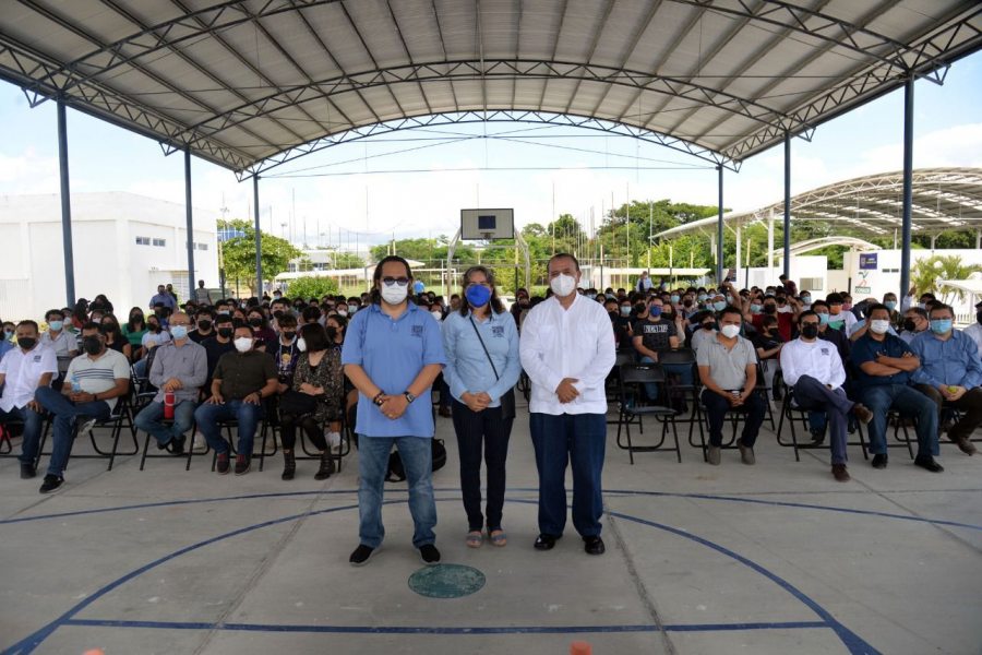 Dan bienvenida a la nueva generación de alumnos de la Facultad de Ciencias en Física y Matemáticas de la UNACH