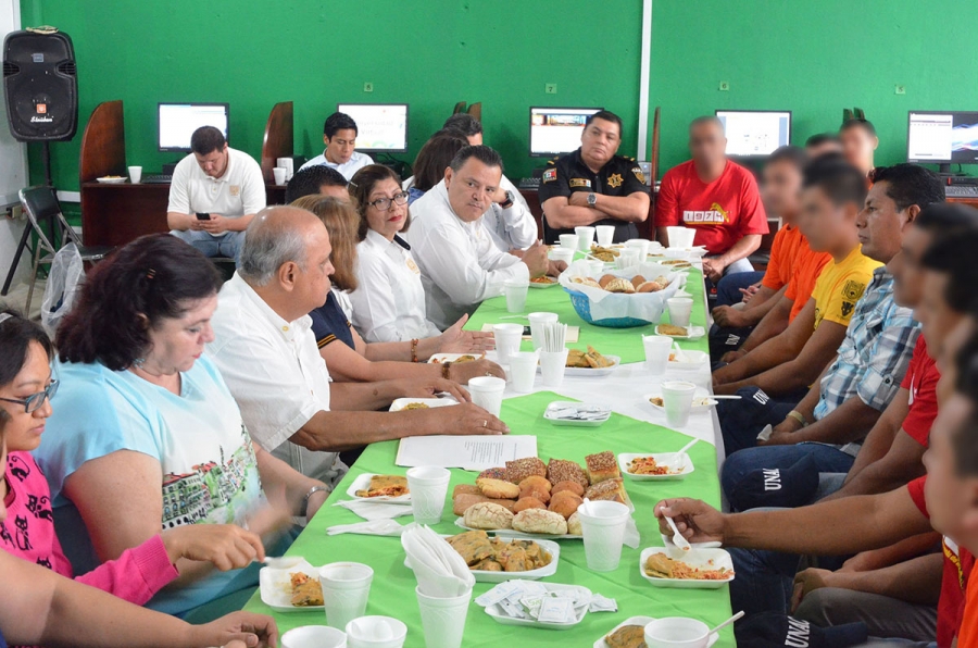 Da UNACH la bienvenida oficial a los alumnos Programa de Educación a Distancia del CERSS 8
