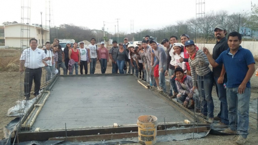 Desarrollan estudiantes de la UNACH proyecto de autoconstrucción de viviendas saludables