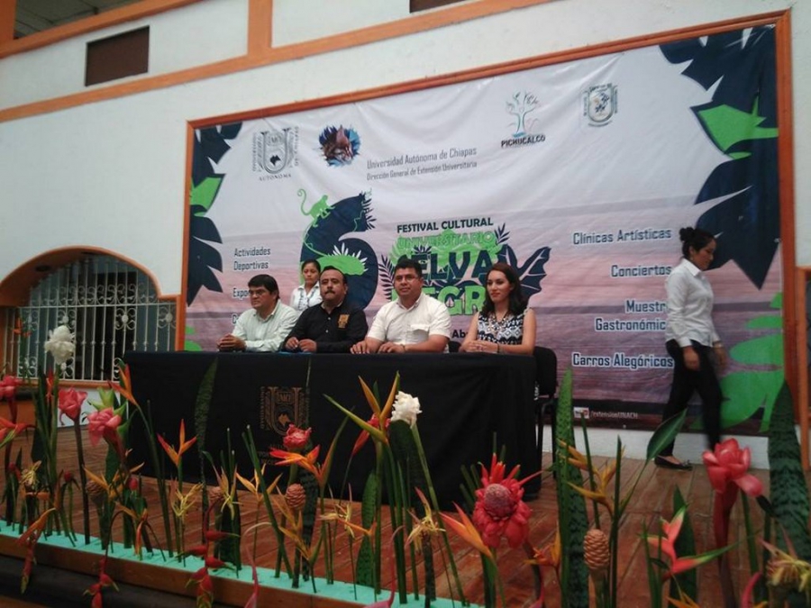 Convergen la cultura y el deporte en el Festival Selva Negra celebrado en Pichucalco