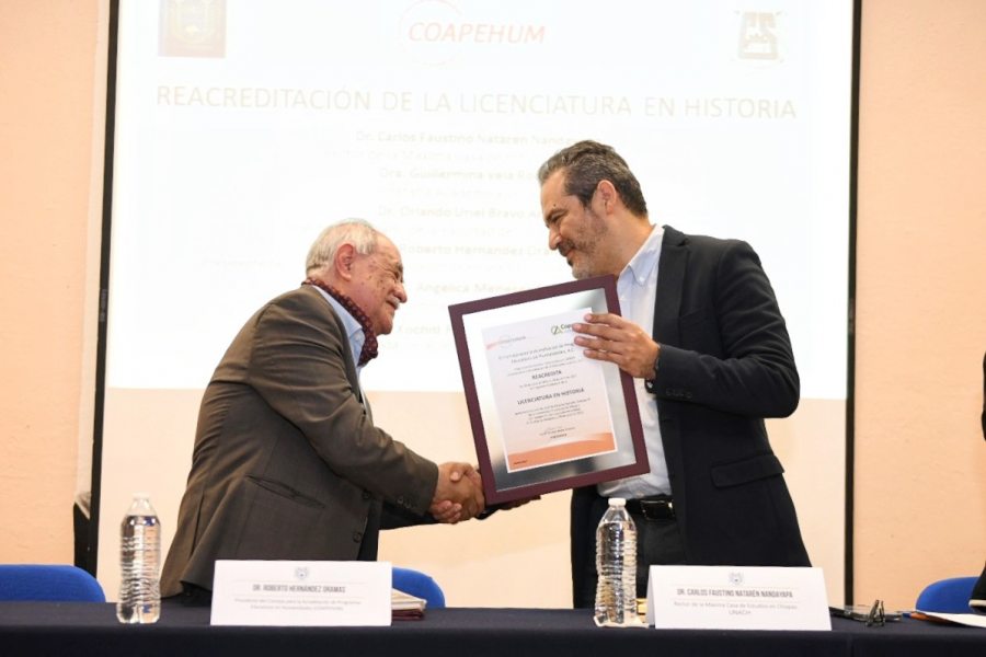 Otorgan reacreditación nacional a la Licenciatura en Historia que imparte la UNACH