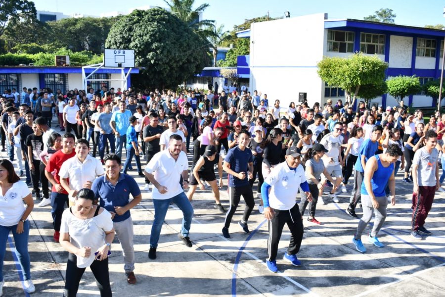 En el Campus IV Participan cerca de mil alumnos de la UNACH en activación física