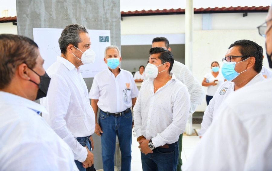 Responden UNACH y Ayuntamiento de Huehuetán a las necesidades y peticiones de la sociedad