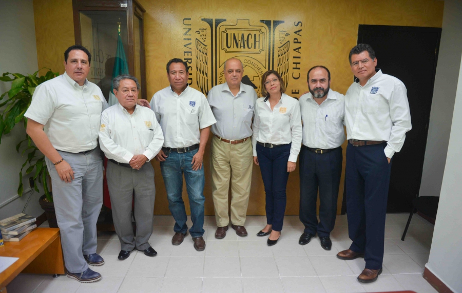 Estrechan vínculos de cooperación los Centros de la UNACH
