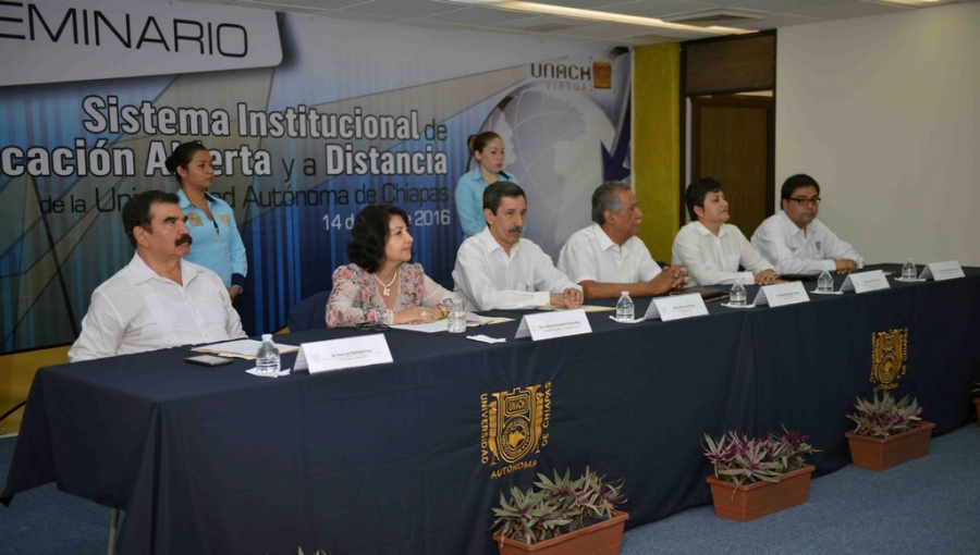 Genera educación a distancia de la UNACH mayores oportunidades de desarrollo para los jóvenes