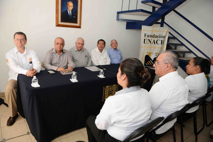 Designan a  Arturo Selvas Aguirre como nuevo director Ejecutivo de la Fundación UNACH