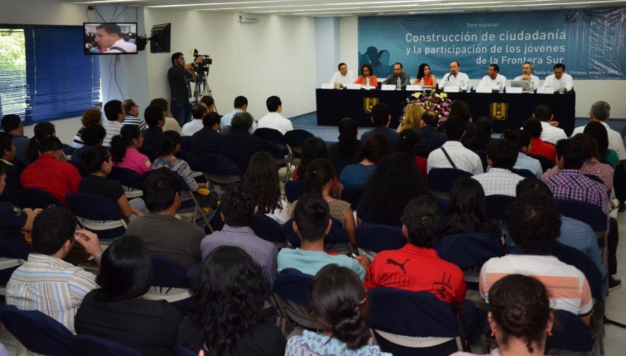 Impulsarán UNACH e IFE acciones para promover la cultura democrática en el país
