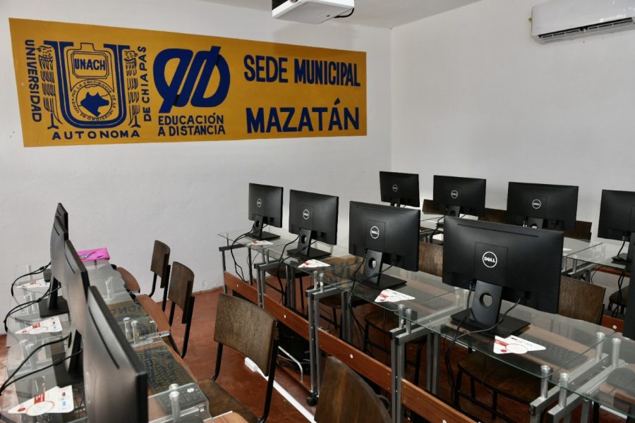 Inaugura UNACH nueva sede de la Universidad Virtual en Mazatán