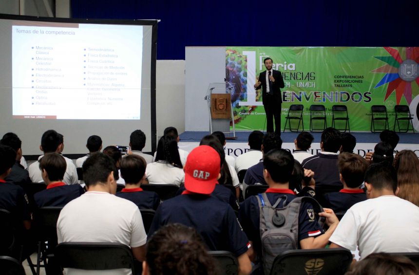 Cientos de jóvenes asisten a la Primera Feria de Ciencias organizada por la Facultad de Ciencias en Física y Matemáticas de la UNACH