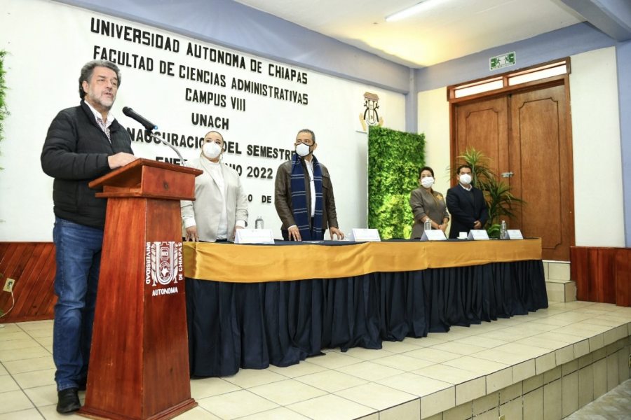 Reconocen a nivel federal el trabajo de la UNACH para mejorar y acercar  la educación superior a distintos grupos