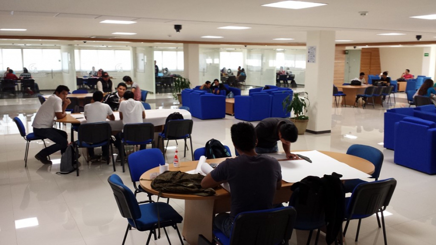 Atiende Biblioteca Central de la UNACH en sus diferentes servicios a dos mil 200 personas diariamente