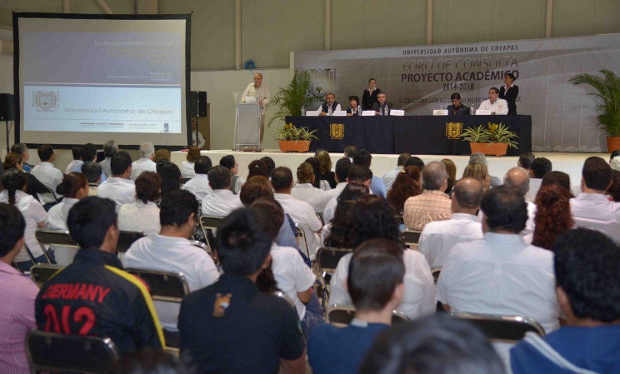 Se reciben más de mil 300 propuestas para integrar el Proyecto Académico 2014-2018 de la UNACH