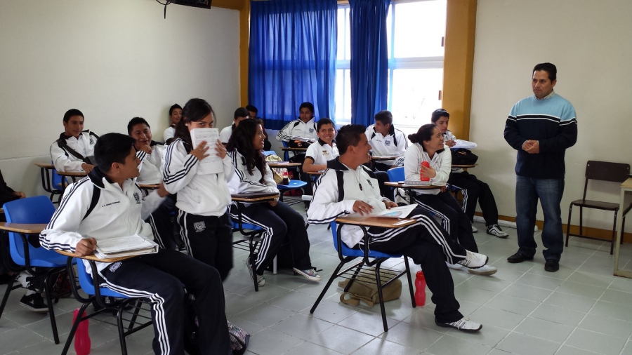 Imparten Cursos y Talleres a docentes de la UNACH para contribuir a la formación integral de los jóvenes
