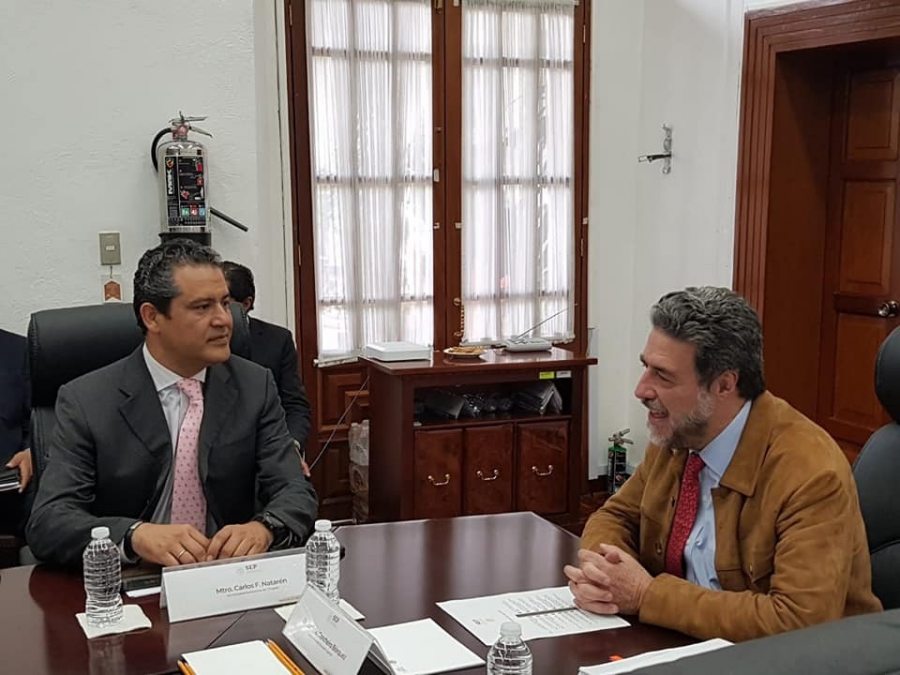 Se reúne el rector de la UNACH, Carlos F. Natarén Nandayapa con el subsecretario de Educación Superior de la SEP, Luciano Concheiro Bórquez