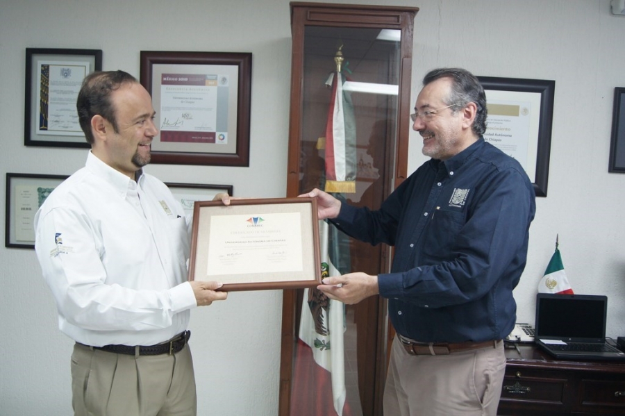 Otorgan a UNACH certificado de aceptación del Consorcio para la Colaboración en la Educación Superior en Norteamérica