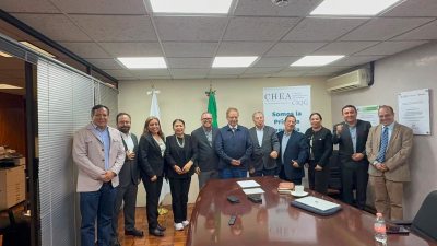 Recibe UNACH dictamen preliminar favorable de la evaluación a la gestión institucional de los CIEES  * Tras tres intentos, la UNACH logra este reconocimiento nacional.  Ciudad de México.- La Benemérita Universidad Autónoma de Chiapas (UNACH) recibió