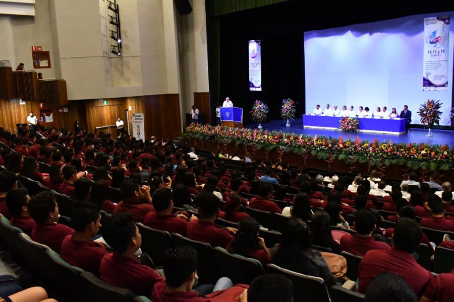 En el Campus IV Celebra UNACH el XIII Simposio Internacional de Tecnologías y Negocios