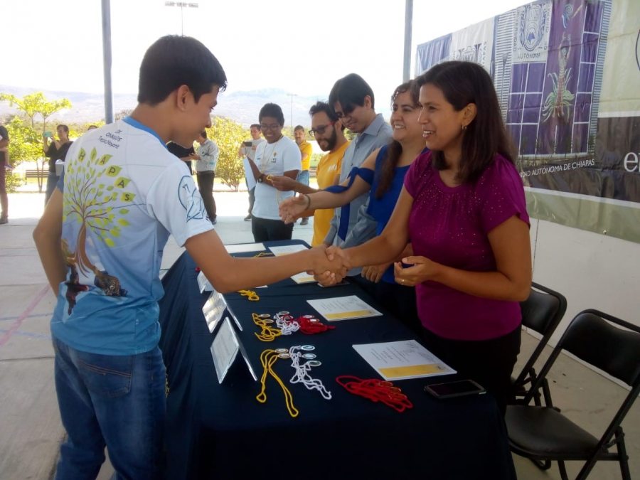 Participa UNACH en la capacitación de niños y jóvenes que representarán a Chiapas en la fase nacional de la Olimpiada Mexicana de Matemáticas