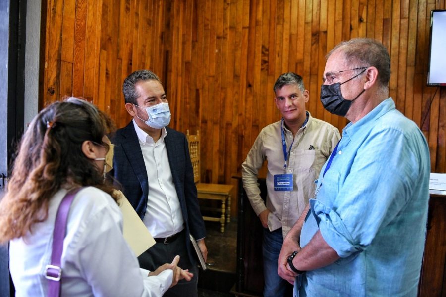 Investigadores de Europa y América participan en encuentro organizado por la UNACH y el Centro Internacional de Matemáticas Puras y Aplicadas