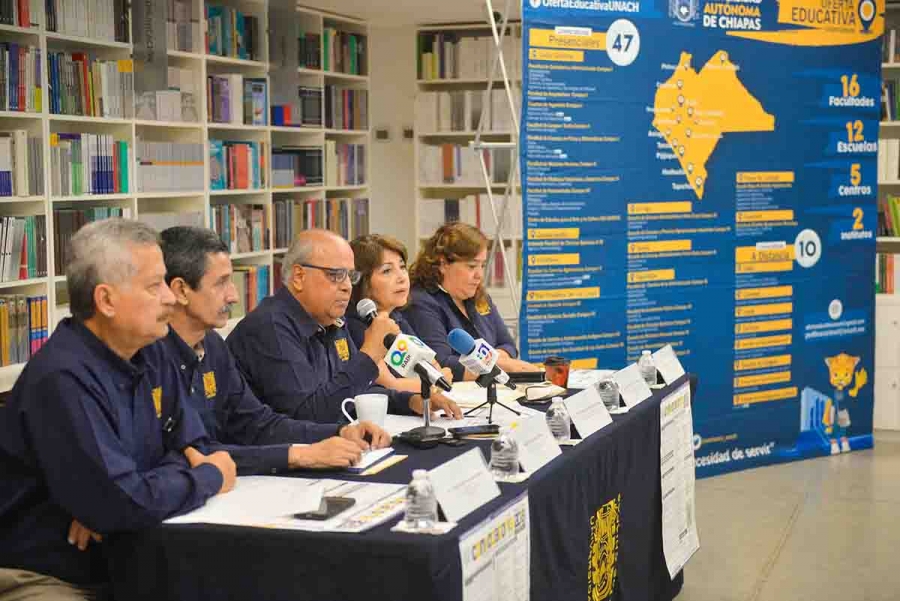 Abre UNACH la convocatoria para el ciclo escolar enero-junio 2018