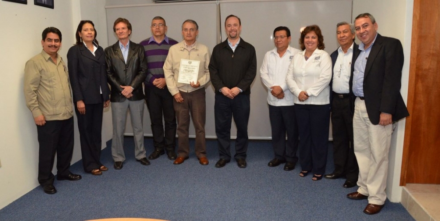 Designan a directores de la Facultad de Medicina Humana y la Escuela de Humanidades   