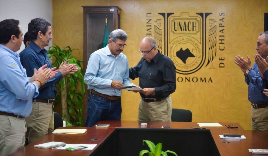 Nombran a Porfirio Cruz Sánchez, Secretario Técnico de la Rectoría de la UNACH