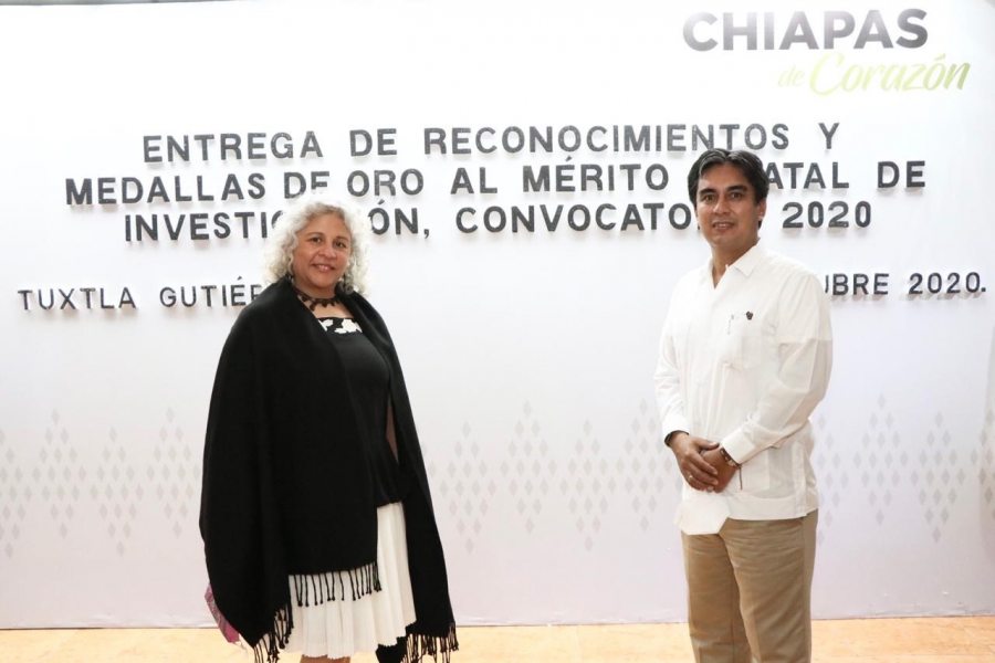 Académicos de la UNACH reciben reconocimiento y medalla de oro al Mérito Estatal de Investigación 2020