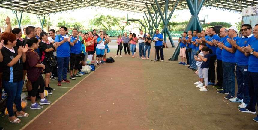 Inauguran las actividades del torneo donde participa personal de la UNACH