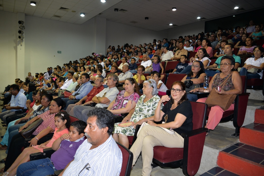 Presentan en  la UNACH la Orquesta Sinfónica Esperanza Azteca