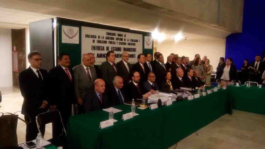 Cumple UNACH con la entrega  de los estados financieros auditados del ejercicio fiscal 2016