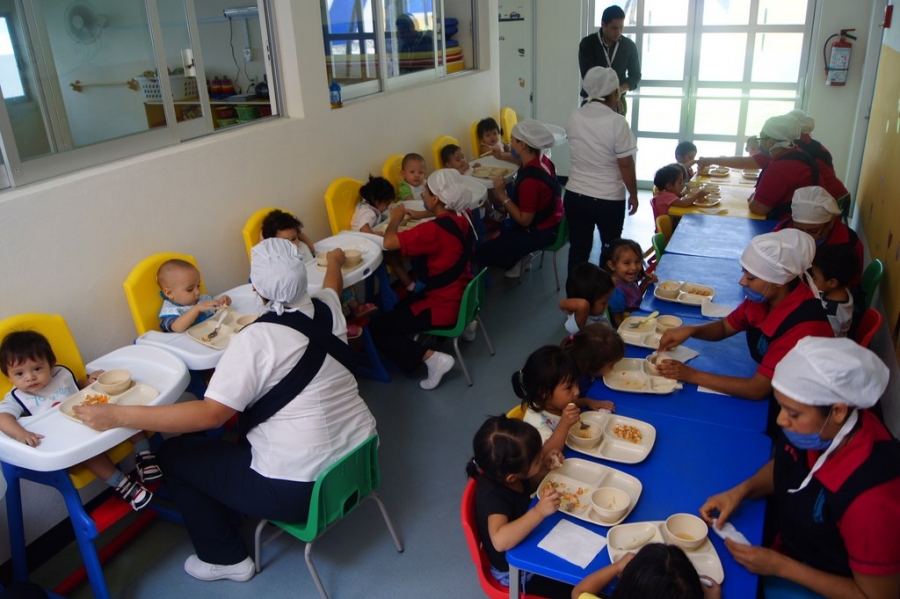 Garantiza Estancia Infantil UNACH alimentación balanceada para la salud y nutrición de los niños