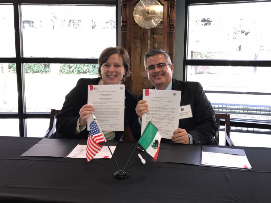 Extiende UNACH su presencia en los Estados Unidos