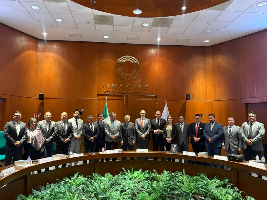 UNACH e INACIPE fortalecen la formaci&oacute;n jur&iacute;dica y la investigaci&oacute;n penal mediante convenio de colaboraci&oacute;n