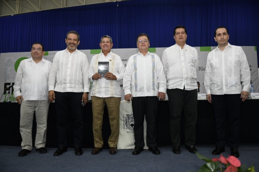 Presentan en la FIL UNACH 2022 libro “La Suspensión del Acto Reclamado en el Nuevo Juicio de Amparo”